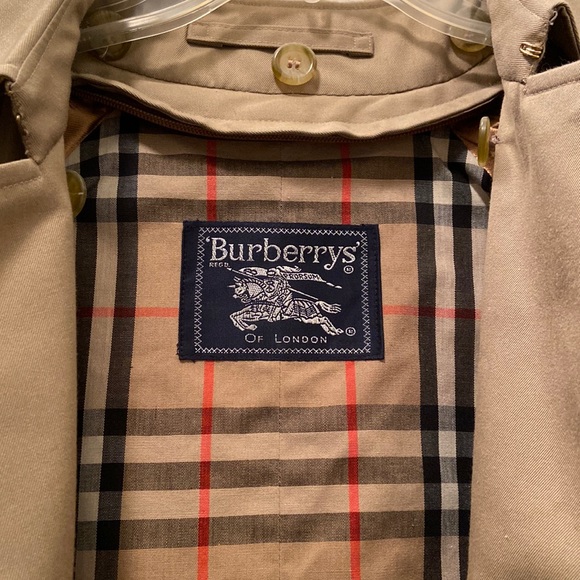 Burberry Classic Trench Raincoat